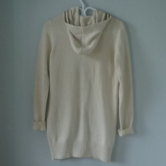 Beautiful long hooded cable knit cardigan sweater - Picture 2 of 8